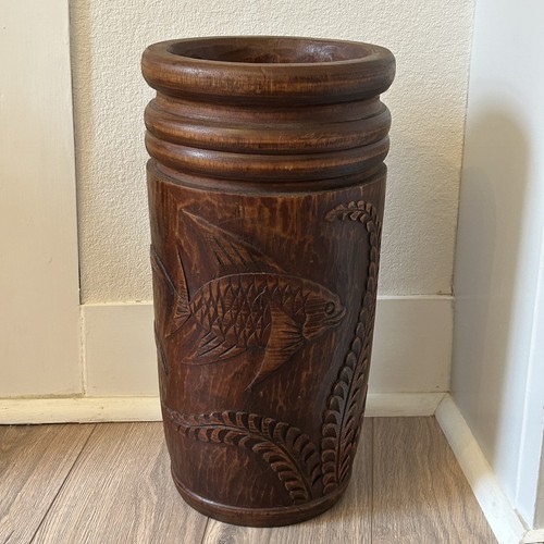 Vintage handgeschnitzter